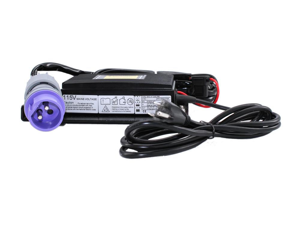 Battery charger 115V-50-60Hz/24V-8A Hf WET 110Ah IP65 CEE form 2P + USA-plug