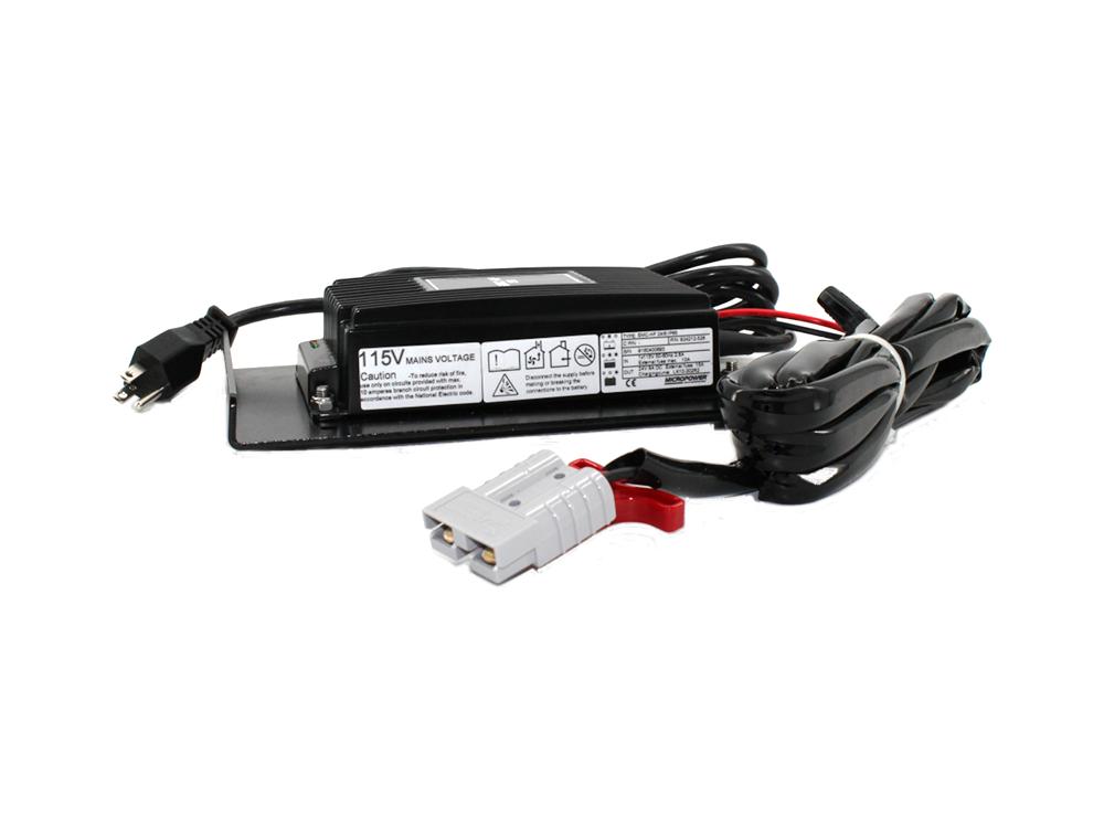 Battery charger 115V-50-60Hz/24V-8A Hf WET 110Ah IP65 SB50 + USA-plug