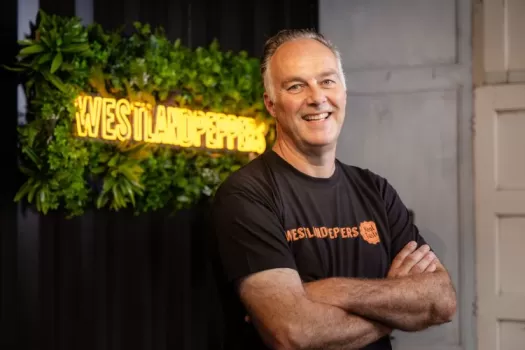 BeNomic Star buisrailwagens bij Westlandpeppers, De Lier